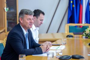 podpis in otv ceste-20 - Kopija